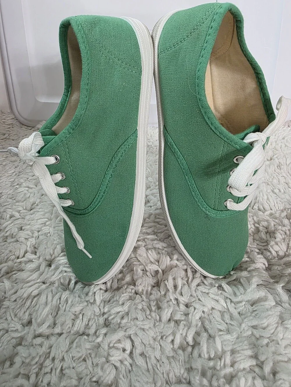 Shoes8teen Canvas Lace-Up Sneakers, Size:10, Color: Green, White Laces
